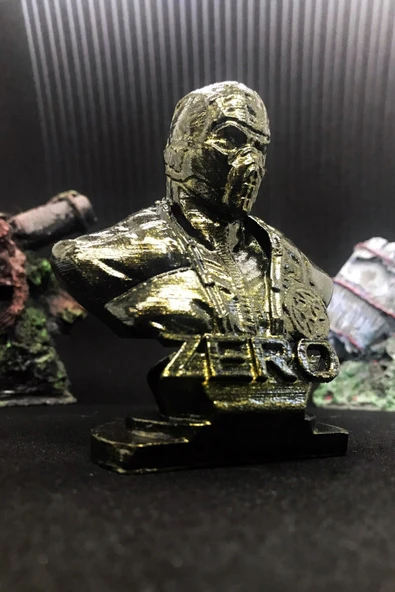 TatuCraft Mortal Kombat Sub-Zero Büst 10cm - Gold Efekt - 3