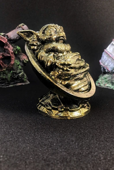 TatuCraft Star Wars Yoda Figür - Gold Efekt - 2
