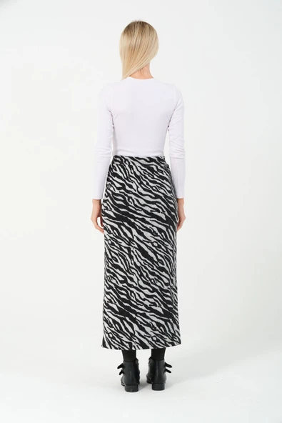 Uzun Spor Kalem Etek Zebra Desen Kışlık Jakar Kumaş Esnek Etek Maxi Boy 100cm - 2