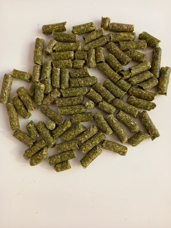 AKER Yonca Pelet- 30 Kg Çuval Paket- Proteinli Yem - 2