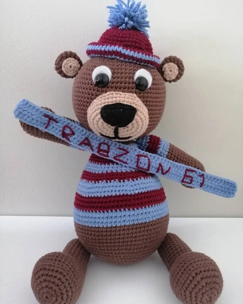 Bordo Mavi Fanatik Ayıcık Amigurumi Organik Oyuncak - 1
