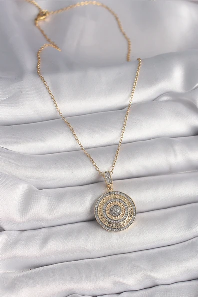 316L Çelik Gold Renk Zincir Zirkon Taşlı Madalyon Model Labirent İşleme Kadın Kolye - TJ-BKO9763 - 2