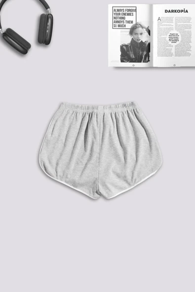 macklin Kadın Strawberry Milk Baskılı Biyeli Yırtmaçlı Detaylı Cepli Mini Şort - 2