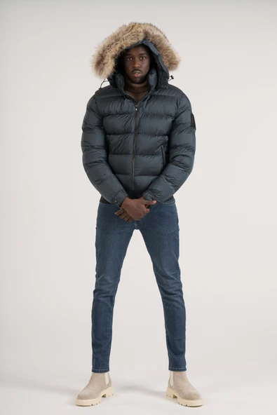 Slimfit Kürklü Kapşonlu (Kürk ve Kapşon Çıkmalı) Beli Lastikli Şişme Mont - Resim 2