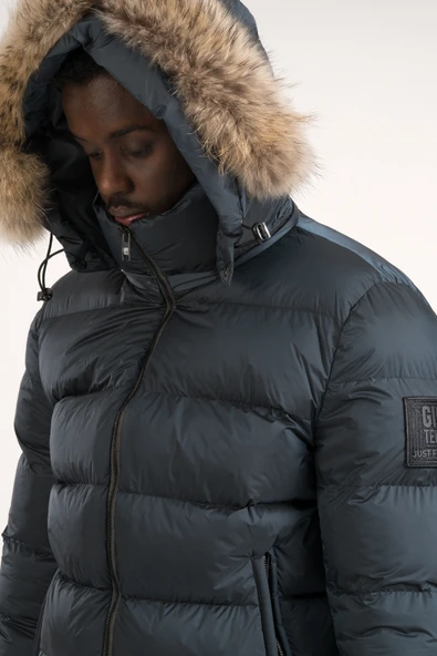 Slimfit Kürklü Kapşonlu (Kürk ve Kapşon Çıkmalı) Beli Lastikli Şişme Mont - Resim 7