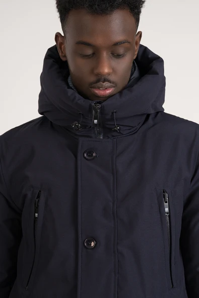 Regular Fit Kapşonlu Boyun Destekli Yan Cepli Uzun Şişme Mont - 6