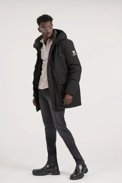 Regular Fit Kapşonlu Boyun Destekli Yan Cepli Uzun Şişme Mont - 8