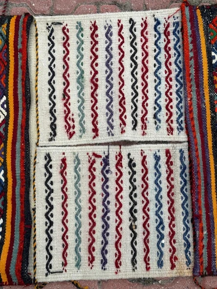 56x147 cm Özel Vintage El Dokuma Heybe Kilim, Renkli Harika Desenli, Antik Anadolu Yün Heybe Halı, Dekoratif Hediye - 4