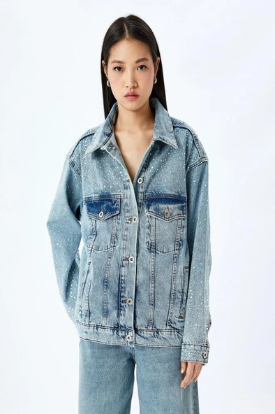 Koton Cepli Taş Detaylı Düğmeli Denim Ceket - 3
