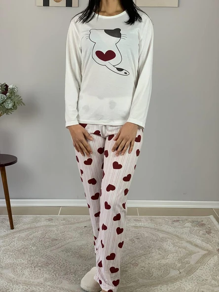 Kadın Kedi Motifli Kalp Desenli Pijama Takımı (Bordo-Beyaz) - Resim 6