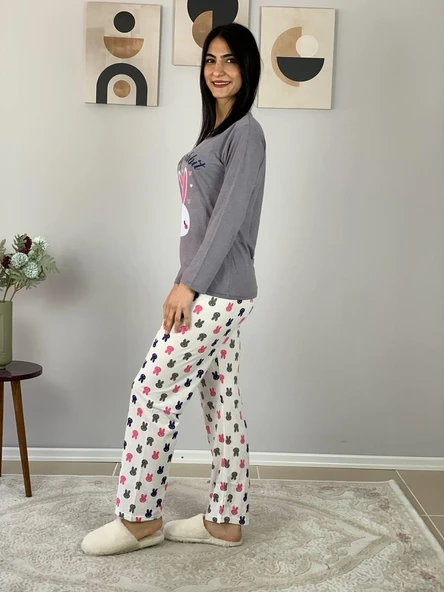 Kadın Love Motifli Kalp Desenli Pijama Takımı (Bej-Beyaz) - Resim 4