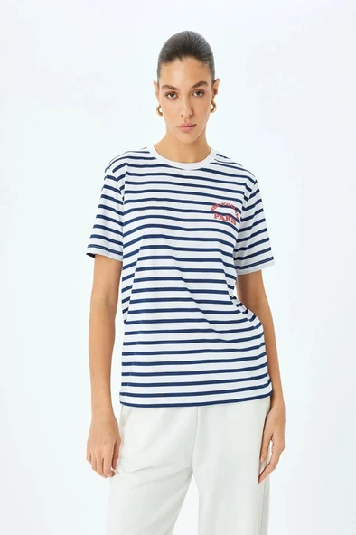 Koton Baskı Detaylı Bisiklet Yaka Pamuklu Çizgili Tişört - Resim 3
