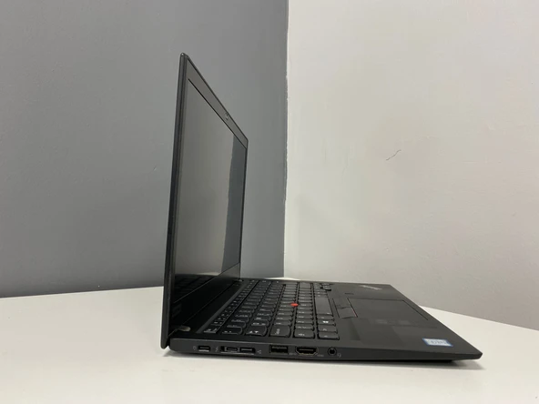 Lenovo Notebook ThinkPad T490S i7 8665U 32Gb Ram 512Gb M2 Ssd 14" Fhd Ips (C Laptop) 2.EL 3Ay Garant - 3
