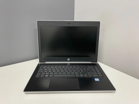 Hp Notebook Probook 430 G5 intel i5 8250U 8Gb 256Gb M2 Ssd 13.3" Hd (Bx Laptop) 2.EL 3Ay Garanti