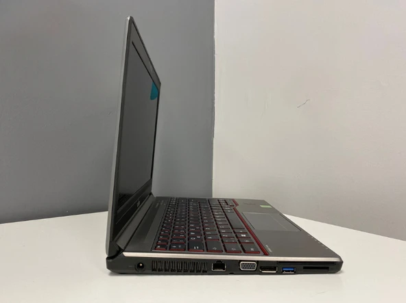 Fujıtsu Notebook Sıemens Lıfebook E734 intel i5 4210U 8Gb 256Gb Ssd 13.3"Hd (C Laptop) 2.EL 3Ay Gara - Resim 3