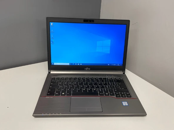 Fujıtsu Notebook Lıfebook E746 intel i5 6300U 8Gb 256Gb Ssd Dvd-Rw 14"Hd (C Laptop) 2.EL 3Ay Garanti