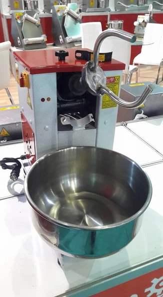 DEV MİKSER HAMUR KARMA MAKİNASI 10 KG UN 5 LT SU 15 KG KAPASİTELİ - 2