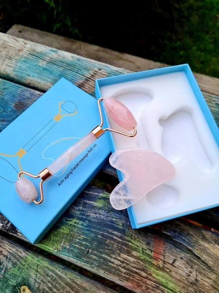 GÜMÜŞTEL EL SANATLARI Pembe Kuvars Masaj Taşı Roller Ve Pembe Kuvars Taşı Gua Sha (kalp Tasarımlı) Set - 3