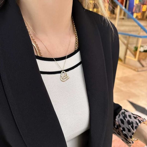 14k Altın İç İçe Üçlü Kalp Kolye - Resim 5