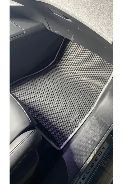 CAR PEUGEOT 5008 2024 Topukluk +2Logo (Görseldeki gibi  gelmektedir) - 2