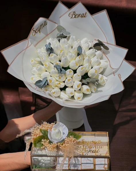 Evan Gold Söz Nişan Kız İsteme Çikolatası ve İsteme Çiçeği Seti