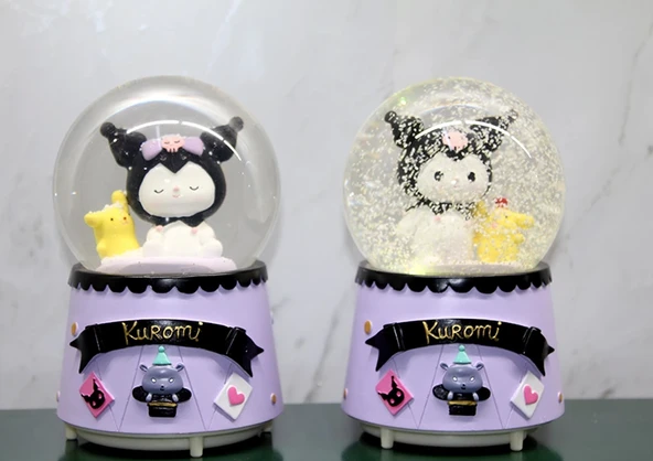Kuromi İçi Dönmeli Püskürtmeli Işıklı Müzikli Kar Küresi Büyük Boy Alk3039 - 2