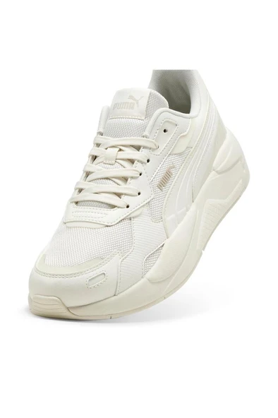 Puma X-Ray 3 399064 09 Erkek Yürüyüş ve Koşu Ayakkabısı Kırık Beyaz 40-45