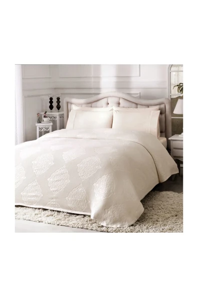 Taç Jakarlı Tek Kişilik Pike Takımı Elena krem rengi