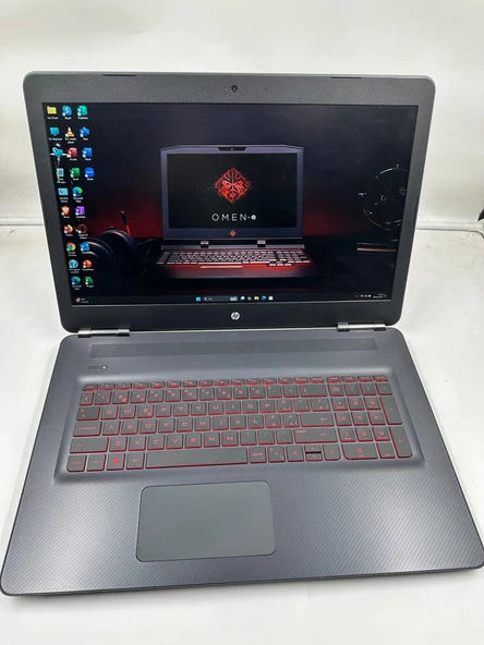 Hp Omen 17-W070NZ İ7-6700 Işlemci 16 GB Ram 512 GB M2 SSD Gaming Laptop ( Outlet )