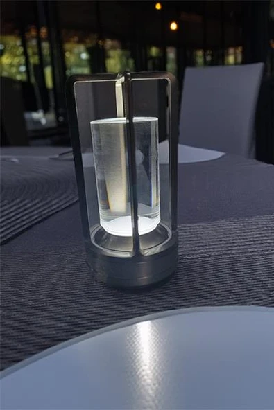 Cata CT-8439 Vegas Masa Lambası 3 Renk Işık Fonksiyonlu USB Şarjlı Silver Kasa - 2