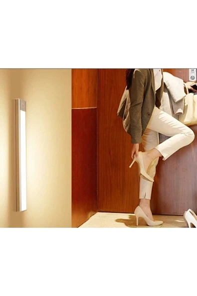 10 Watt 40 Cm Usb Şarjlı Sensörlü Bella Cabınet Ct-2464 - Resim 2