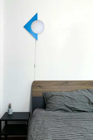 D-light Üçgen Aplik Fişli Mavi