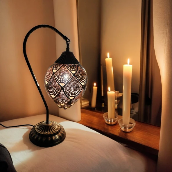 Anans Modeli Deveboynu Masa Üstü Lamba - 3