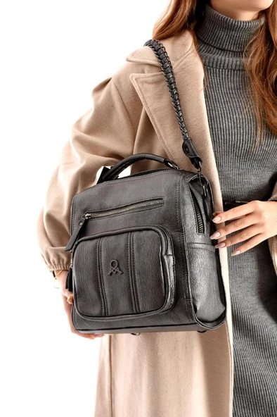 Suni Deri Kadın Omuz Çantası 27*27 Cm Fonksiyonel Kullanım İster Omuz İster Sırt Mega Çanta - Resim 2