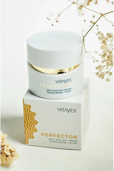 VITAYES Yüz Gündüz Kremi Nemlendirici Güneşten Koruyucu Kırışıklık Karşıtı Anlık Canlandırıcı Etkili 15spf 50ml - 6