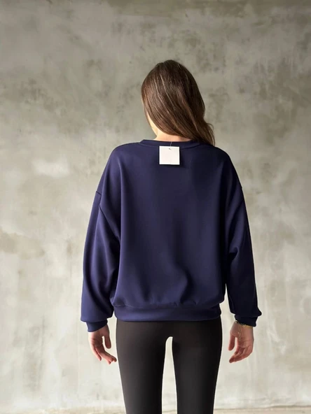 Osy Modal Yumuşak Dokulu Kumaş Bisiklet Yaka Oversize Sweatshirt - Lacivert - 2