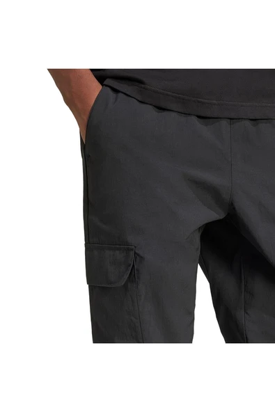 adidas Erkek  Siyah  Eşofman Altı ESS WOVEN CARGO JD2453 - 6