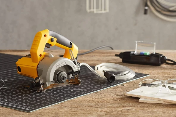 Dewalt DWC410 Sulu Seramik Kesme Testeresi - 5