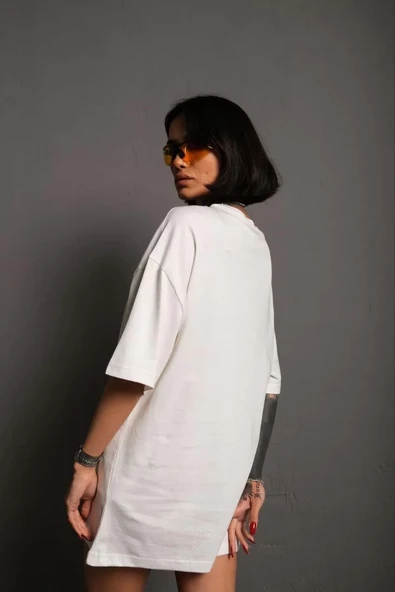 Kadın  Oversize T-shirt - Beyaz - 3