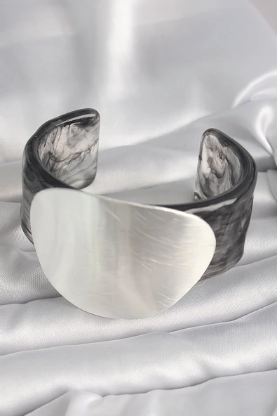 Siyah Mermer Desen Akrilik Pilastik Gümüş Plaka Model Vintage Kadın Bilezik - EBJ250201W30882 - Resim 2