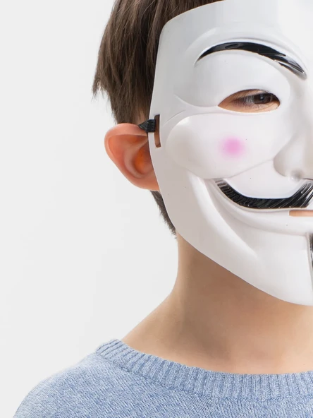 Beyaz Renk Pembe Yanaklı İthal V For Vendetta Maskesi - 4