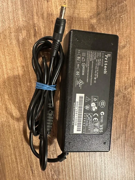 Pritech pr-ac21 19v 4.74a Notebook Adaptör 2.El Kullanılmış ürün görseli 1