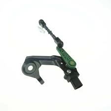 FAR SEVIYE SENSORU AUDI A6 S6 C7 A8 11-17