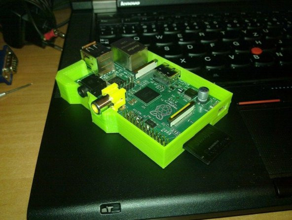 Raspberry Pi Pc Kutu Kılıf  Tutucu Askısı Standı Aparatı