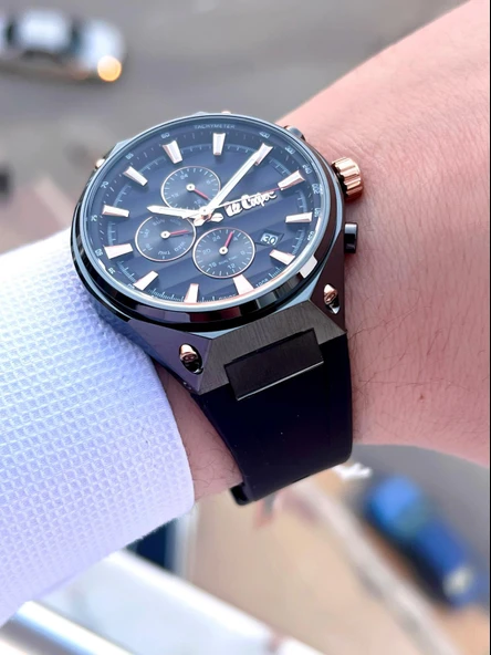 Lee Cooper Silikon Kordon İç Fonksiyonları Aktif 5 Atm Suya Dayanıklı Erkek Kol Saati ELC08063.061 - Resim 3