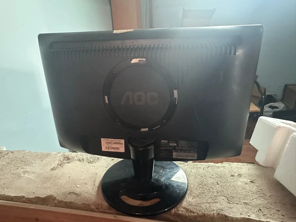 AOC 931 Swl 46,9 cm (18,5 inç) geniş ekran  2.EL KULLANILMIŞ - Resim 2