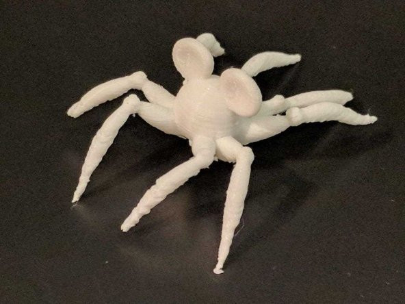 Fare Örümcek Organik Plastikten Dekoratif Süs Biblo Aksesuar Beyaz