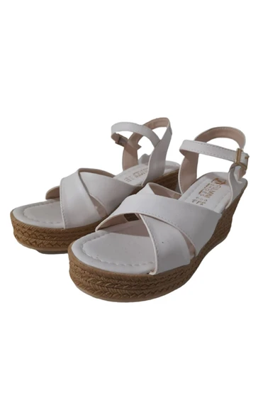 Fulmini Shoes Kadın Beyaz Dolgu Topuk Capraz Desenli Sandalet - 4