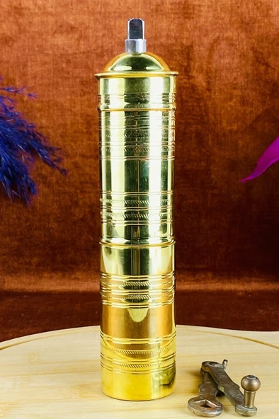 Pirinç Döküm Sarı Karabiber Kahve Baharat Öğütücü Değirmen 20cm
