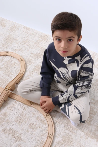 ERKEK ÇOCUK EŞOFMAN TAKIMI BASKILI RİBANALI BİSİKLET YAKA F9 - Resim 2